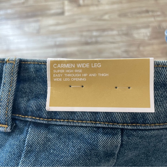 NWT Michael Kors Carmen Wide Leg Pintuck Jeans Women’s 12 - Picture 7 of 11